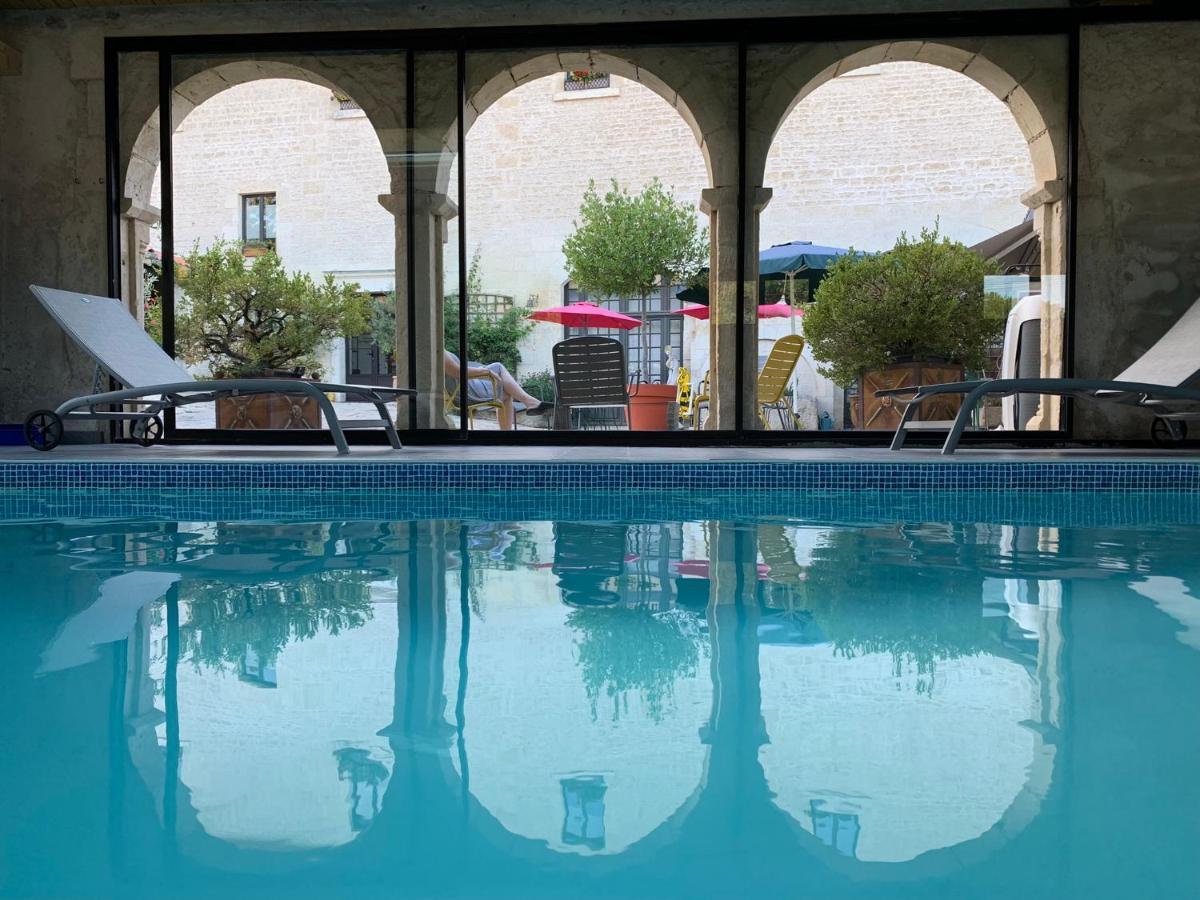 Logis De La Roche - Niort - Chauray Hotel Buitenkant foto