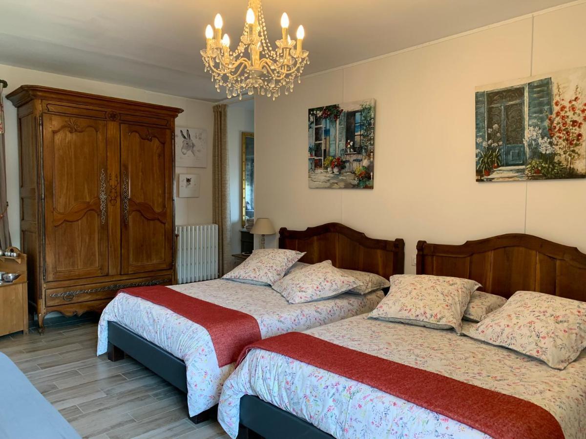 Logis De La Roche - Niort - Chauray Hotel Buitenkant foto